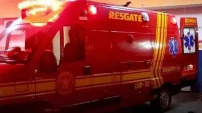 Imagem da notícia Motociclista sem habilitação fica gravemente ferido após colidir contra árvore em São Gabriel do Oeste